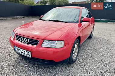 Хэтчбек Audi A3 1999 в 