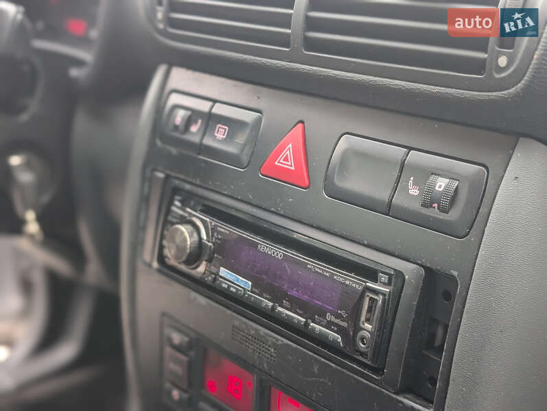 Хэтчбек Audi A3 2000 в Дубно