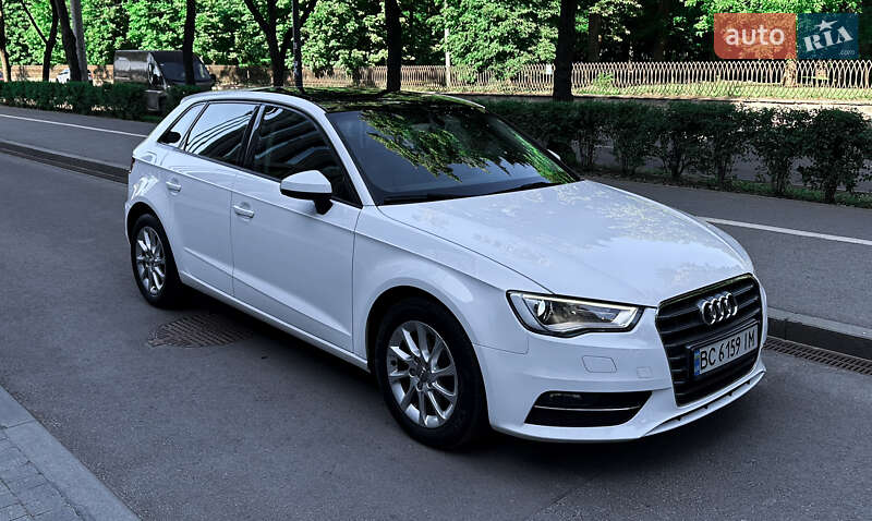 Хэтчбек Audi A3 2015 в Львове фото 3 Хэтчбек Audi A3 2015 в Львове