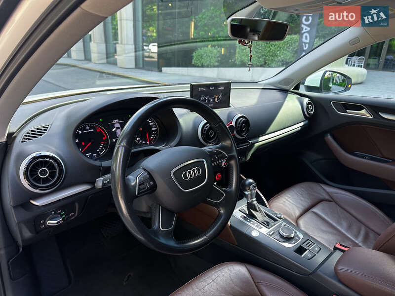Хэтчбек Audi A3 2015 в Львове фото 11 Хэтчбек Audi A3 2015 в Львове