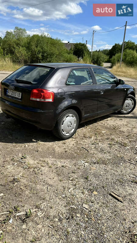 Хетчбек Audi A3 2004 в Долині