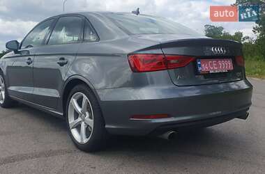 Седан Audi A3 2015 в 