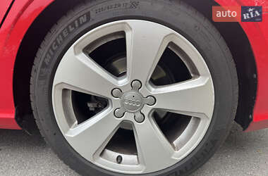 Седан Audi A3 2013 в 