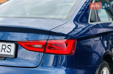 Седан Audi A3 2015 в 