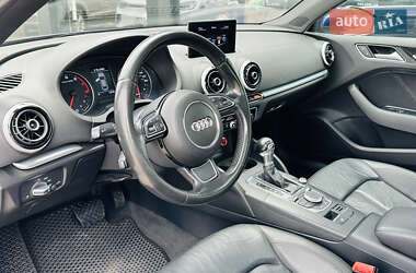 Седан Audi A3 2015 в 