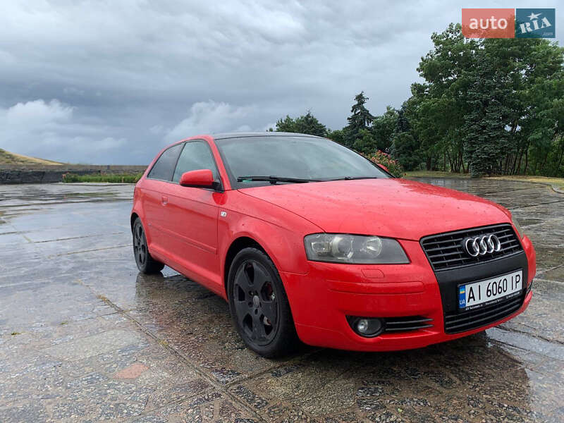 Хэтчбек Audi A3 2004 в Черкассах