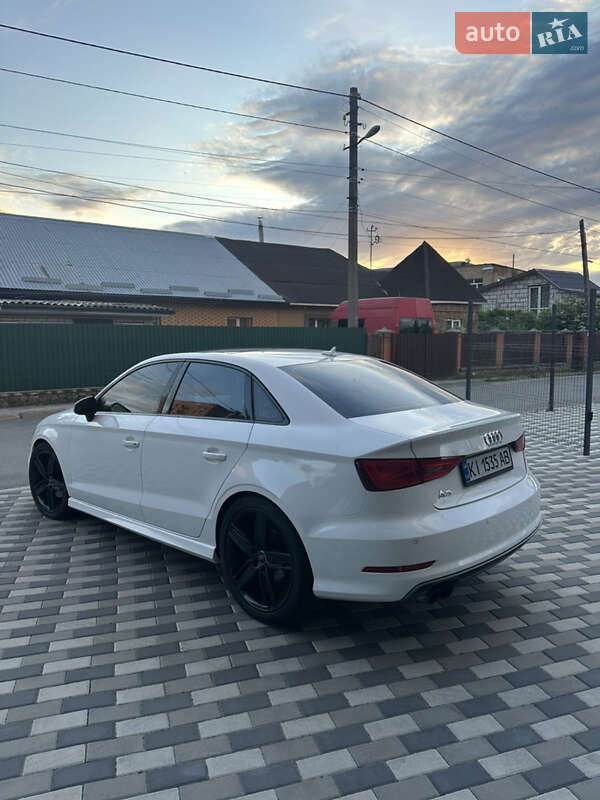Седан Audi A3 2016 в Белой Церкви