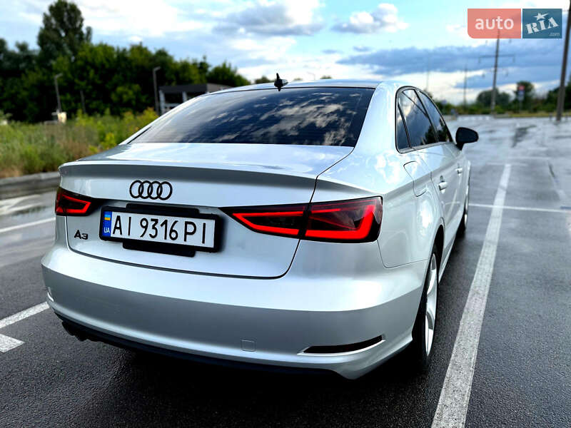Седан Audi A3 2014 в Ирпене