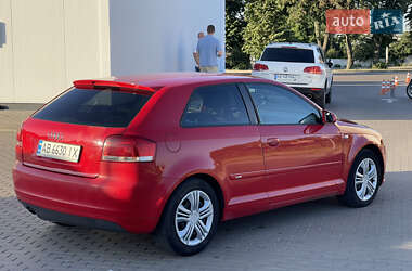 Хэтчбек Audi A3 2006 в 