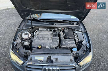Седан Audi A3 2016 в 