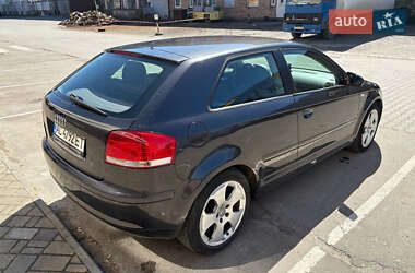 Хэтчбек Audi A3 2003 в Луцке