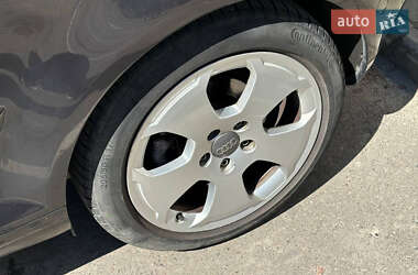 Хэтчбек Audi A3 2003 в Луцке