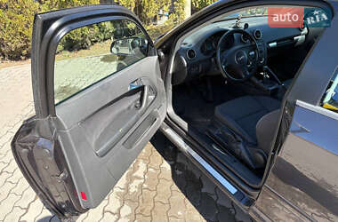 Хэтчбек Audi A3 2003 в Луцке