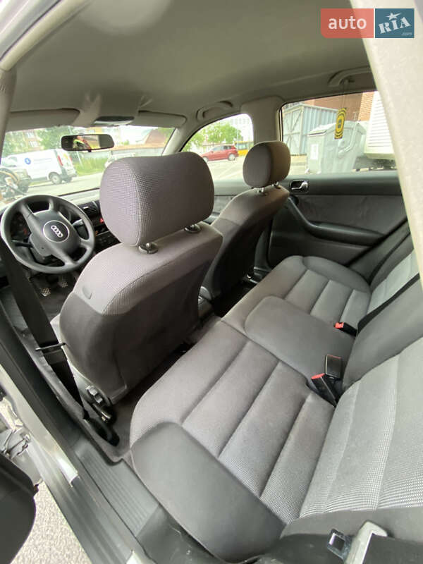 Хэтчбек Audi A3 2000 в Львове