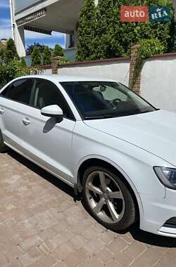 Седан Audi A3 2014 в 