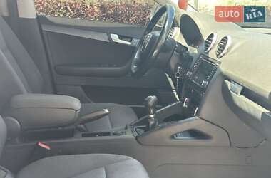 Хетчбек Audi A3 2011 в 