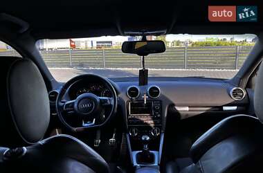 Хэтчбек Audi A3 2010 в 