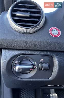 Хэтчбек Audi A3 2010 в 