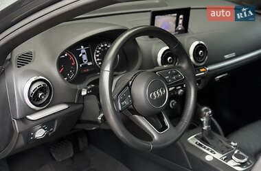 Седан Audi A3 2019 в 