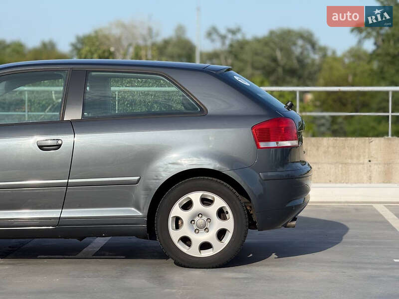 Хэтчбек Audi A3 2005 в Киеве