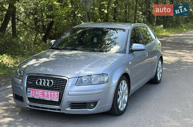 Хэтчбек Audi A3 2005 в 
