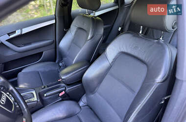 Хэтчбек Audi A3 2005 в 