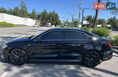 Седан Audi A3 2019 в 