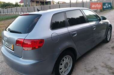 Хэтчбек Audi A3 2005 в 