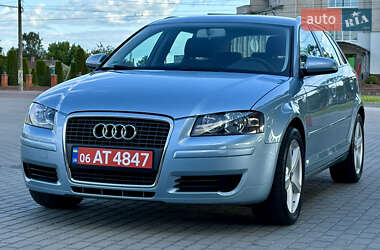Хэтчбек Audi A3 2006 в 