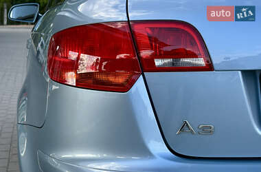Хэтчбек Audi A3 2006 в 