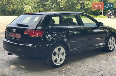 Хэтчбек Audi A3 2006 в 
