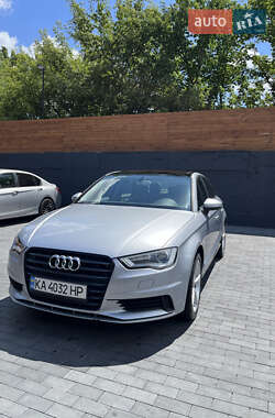 Седан Audi A3 2014 в Киеве