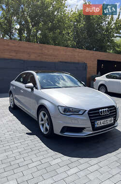 Седан Audi A3 2014 в 