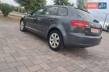 Хэтчбек Audi A3 2005 в 