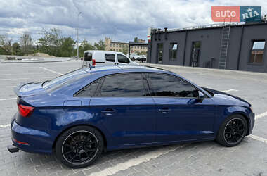 Седан Audi A3 2014 в 