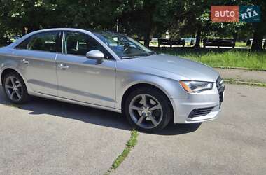 Седан Audi A3 2014 в 