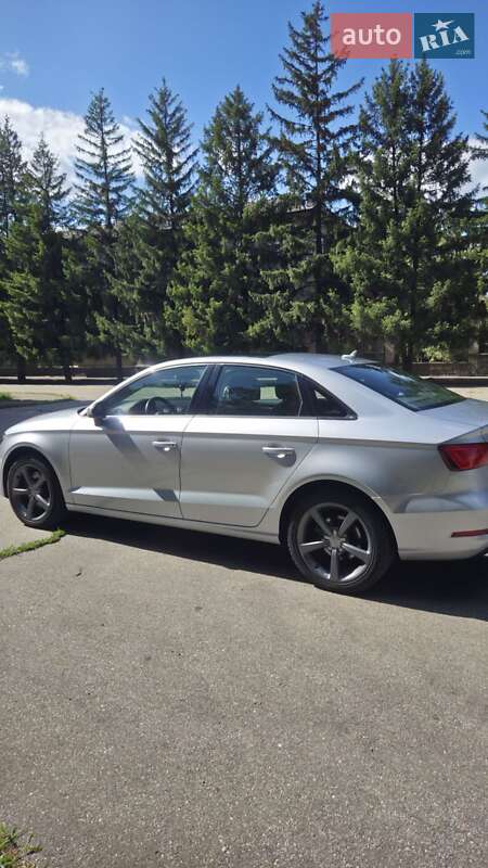 Седан Audi A3 2014 в Желтых Водах