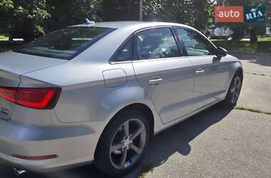 Седан Audi A3 2014 в 