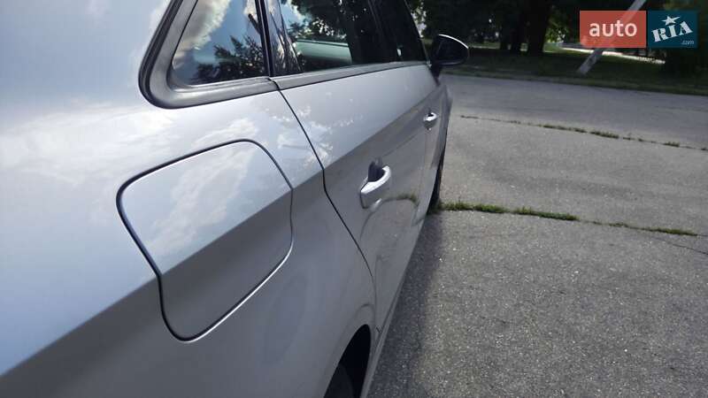 Седан Audi A3 2014 в Желтых Водах