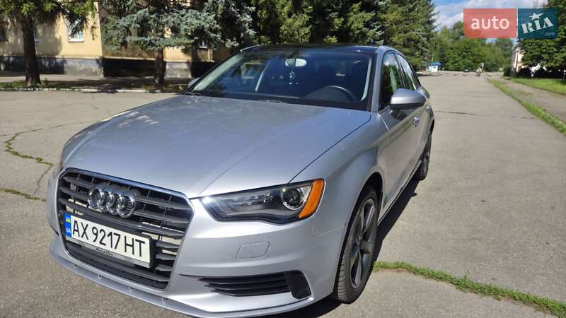 Седан Audi A3 2014 в Желтых Водах