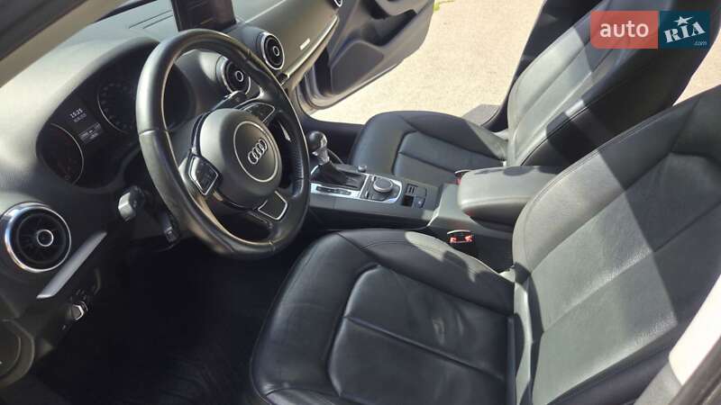 Седан Audi A3 2014 в Желтых Водах