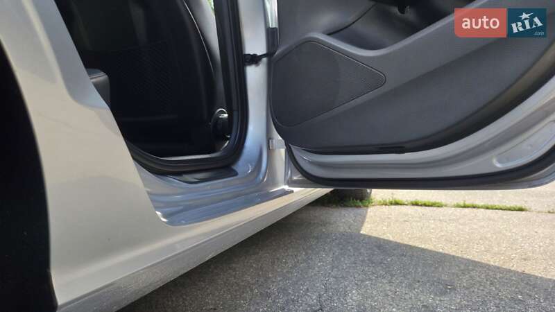 Седан Audi A3 2014 в Желтых Водах