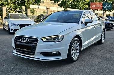 Седан Audi A3 2015 в Одесі