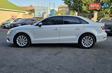 Седан Audi A3 2015 в 