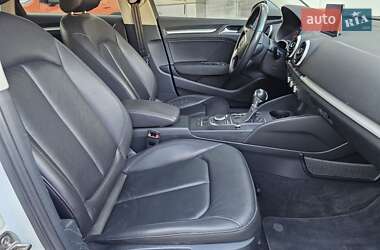 Седан Audi A3 2015 в 