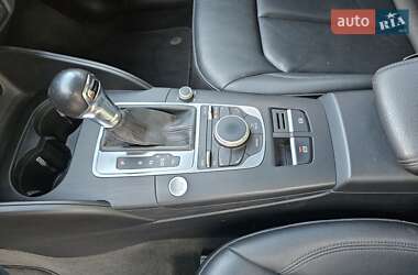 Седан Audi A3 2015 в 