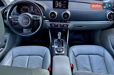 Седан Audi A3 2015 в 