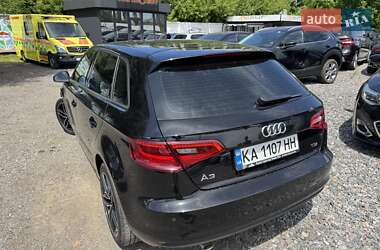 Хэтчбек Audi A3 2015 в 