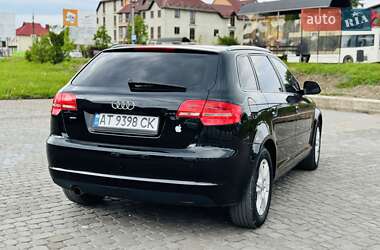 Хетчбек Audi A3 2010 в 