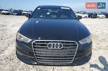 Седан Audi A3 2016 в 